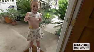 Petite Teen Meets Up With Suppliant From Chum around with annoy Internet